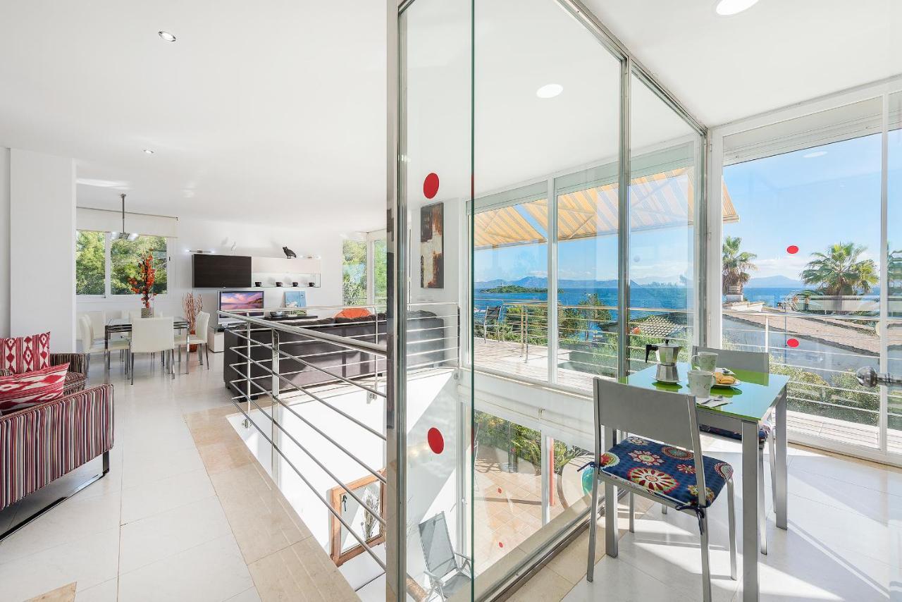 Vistafar Villa *